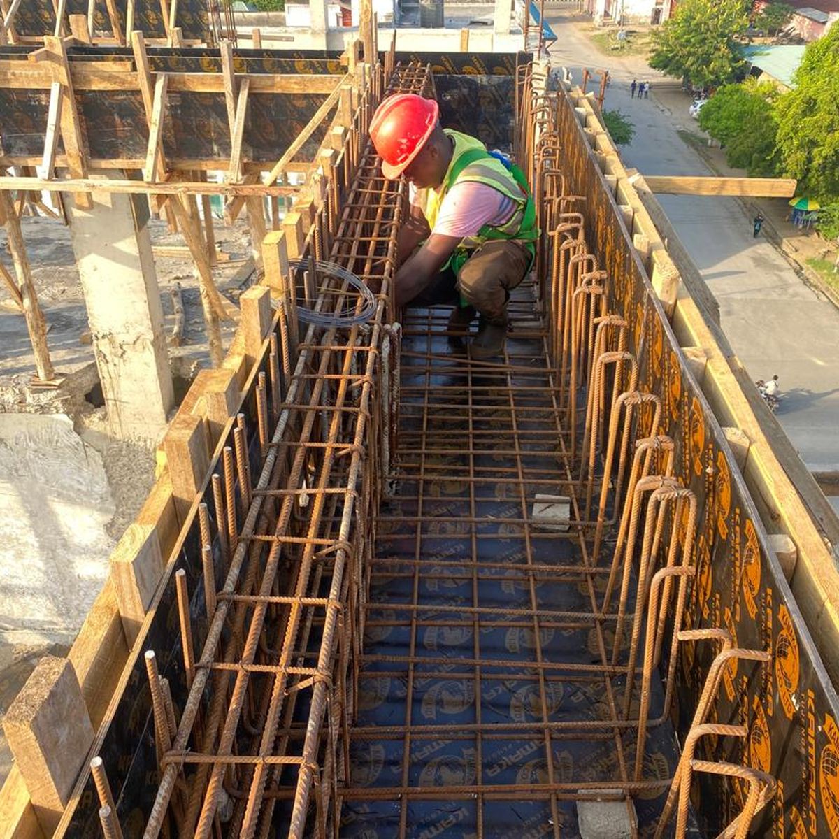 Reinforcement and formwork prepared for a ring beam pour